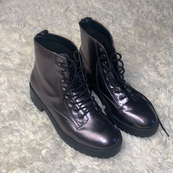Shoes - Comfortable metallic/gun metal ankle combat boots / size 41